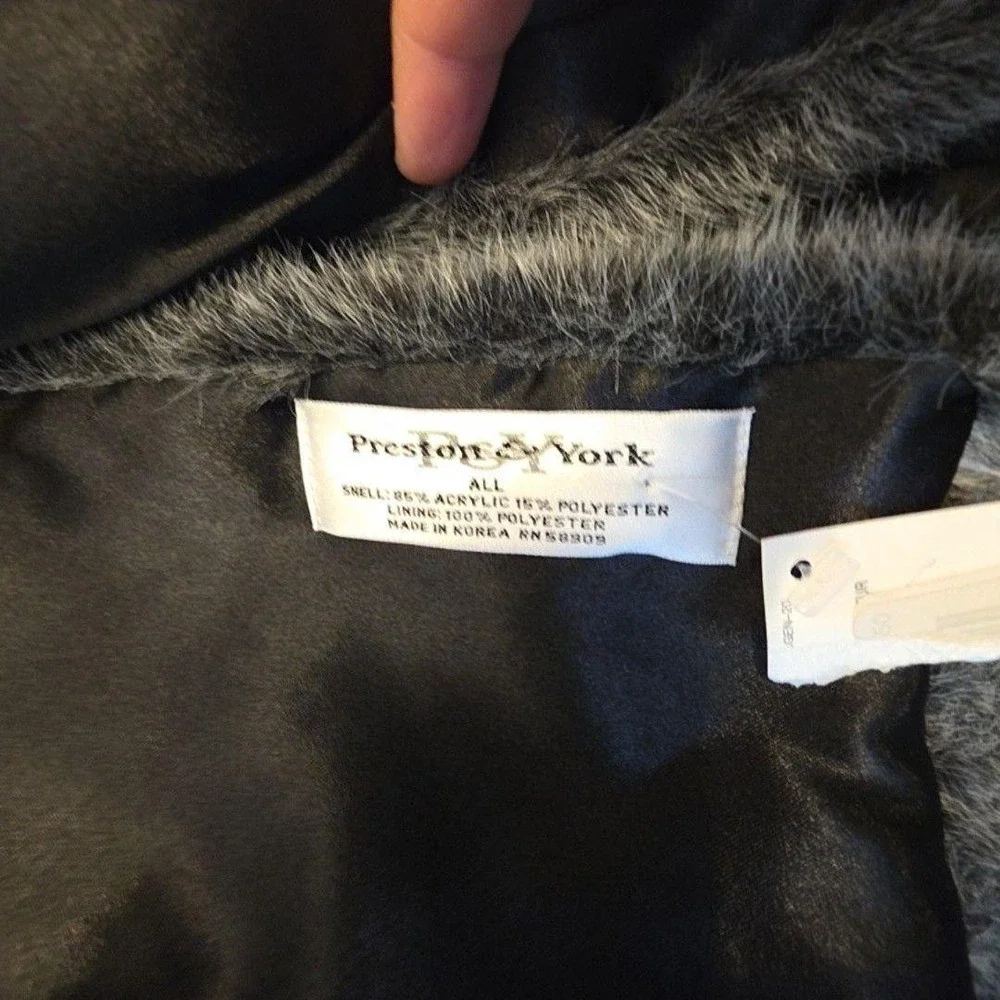 Preston & York Faux Fur Scarf Womens One Size Gray Satin Lined Neck Warmer 1pc